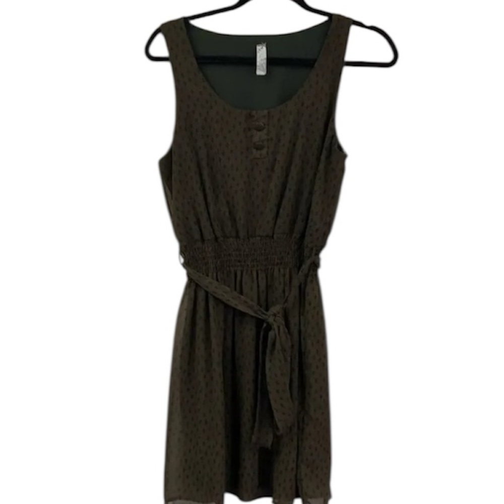 Adorable Brown / army green Bird patterned Dress Elastic waist Size Medium